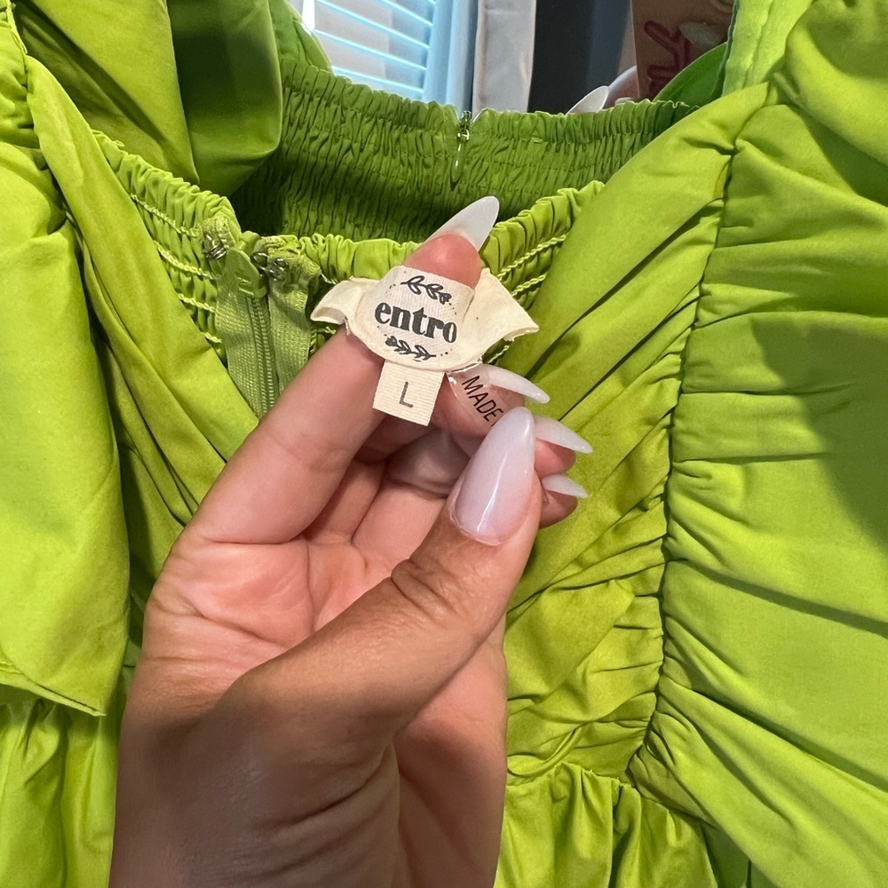 Green Ruffle Dress - Picture 5 of 6
